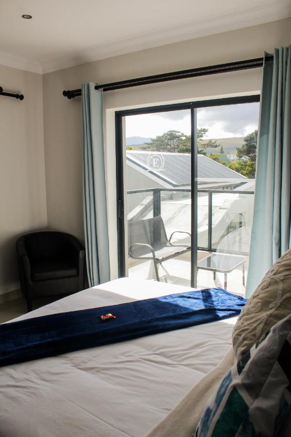 Hotel Elizabeth House à Hermanus Extérieur photo